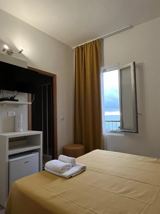 Hotel Villa Costa Celle Ligure Bagian luar foto